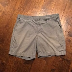 Men’s Columbia Shorts